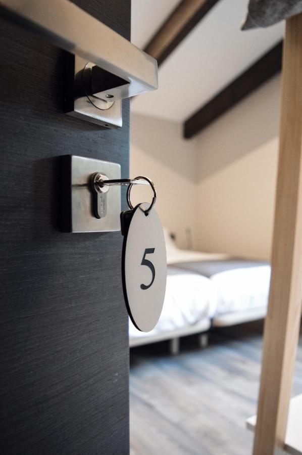 Hotel Els Avets De 캄프로돈 외부 사진