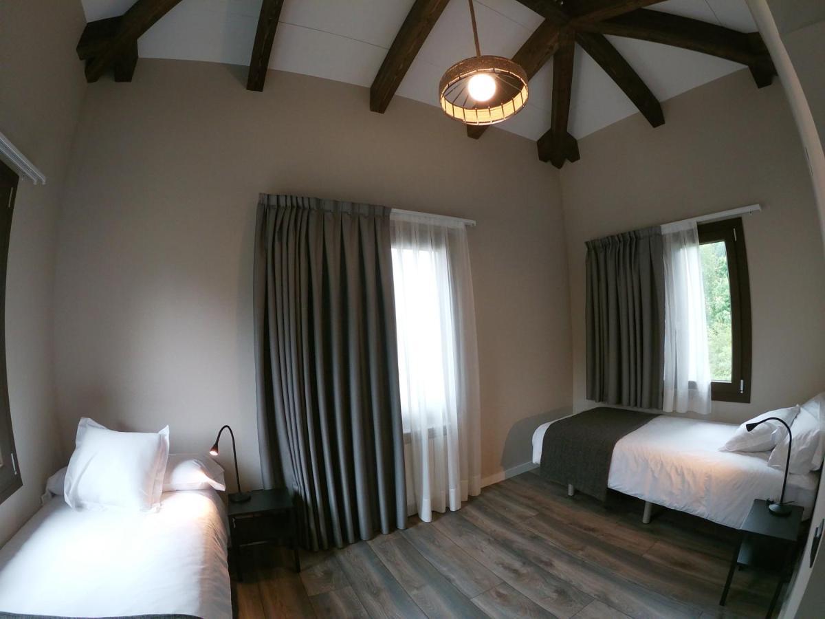 Hotel Els Avets De 캄프로돈 외부 사진